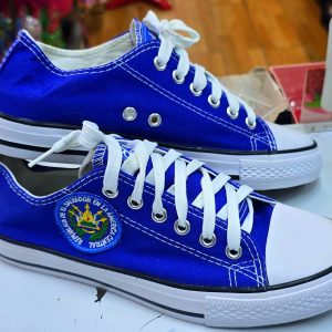 ZAPATOS BORDADO  UNISEX CON DISEÑO EL SALVADOR