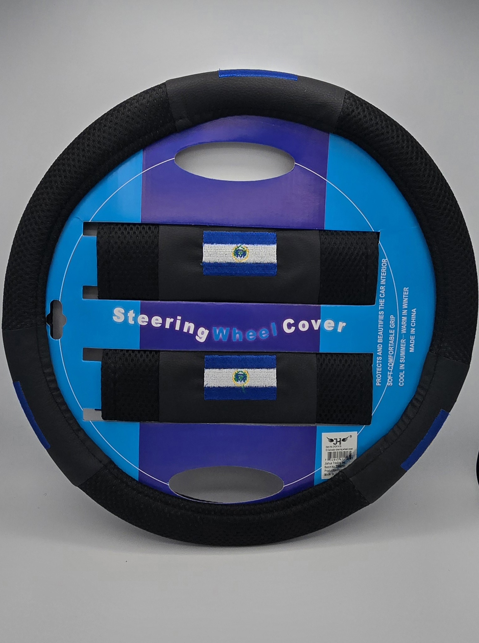 Set de forro para volante y cinturones de seguridad  con diseño de El Salvador