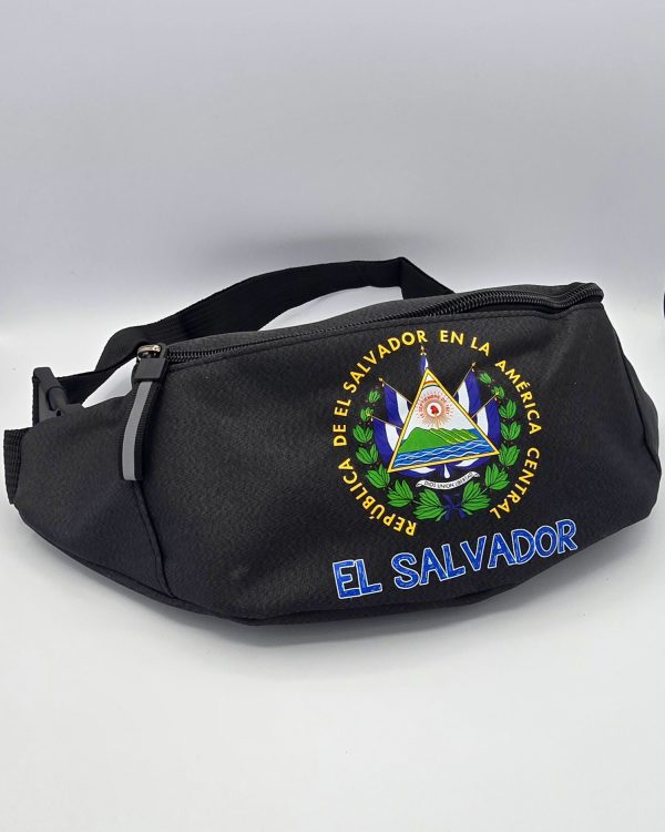 MARICONERA O FANNY PACK CON DISEÑO DE EL SALVADOR