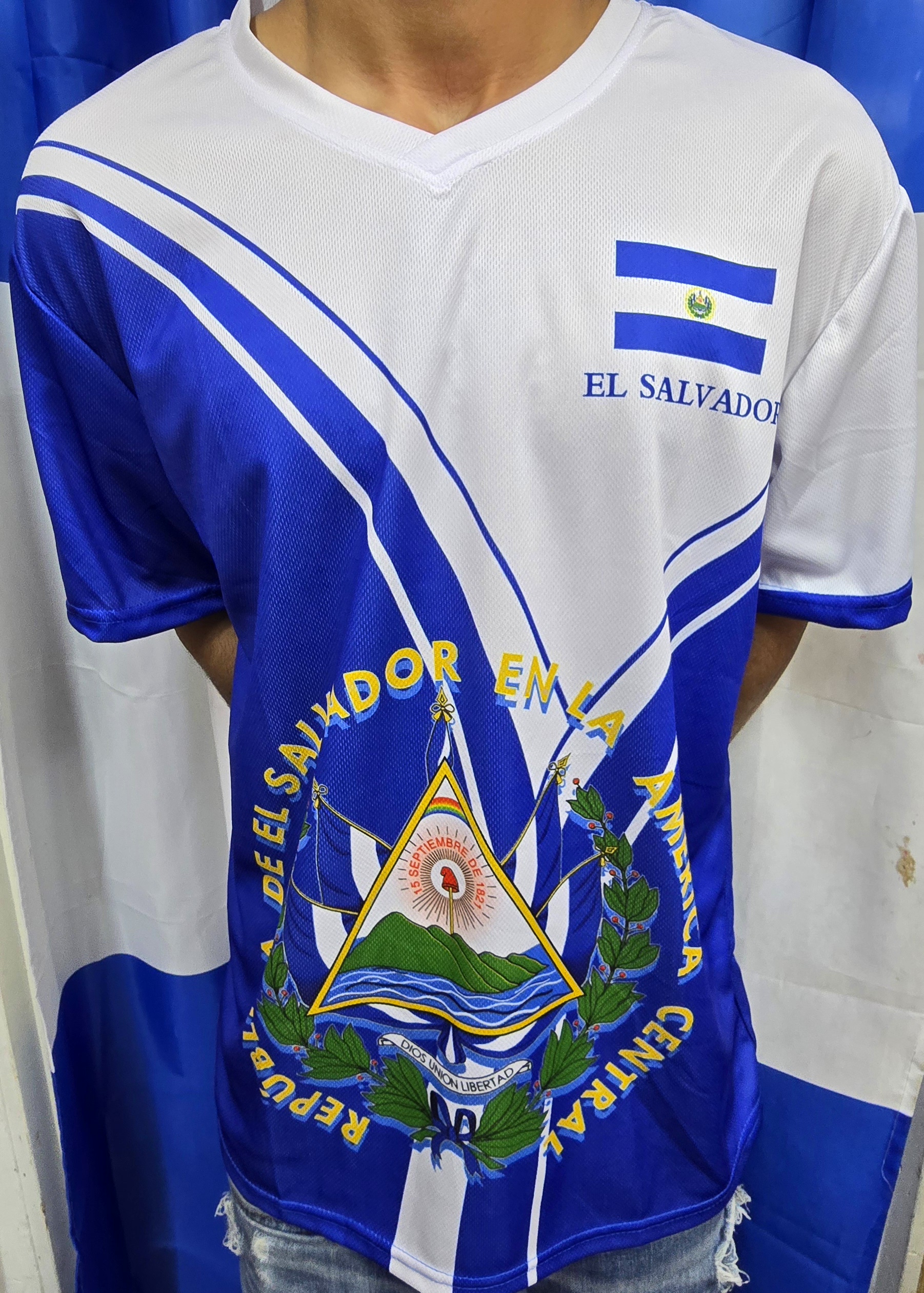 CAMISETA UNISEX DE EL SALVADOR