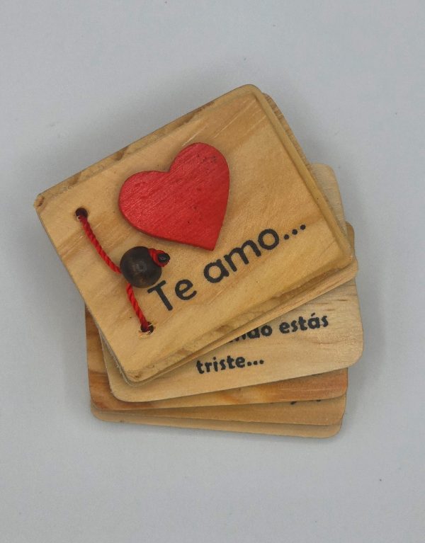 LIBRO DEL AMOR EN MADERA