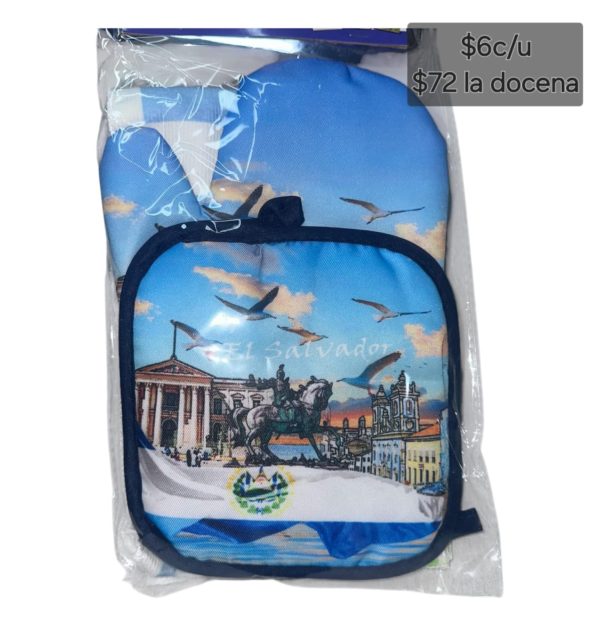 SET DE GUANTE DE COCINA Y MANTA CON DISEÑO DE EL SALVADOR
