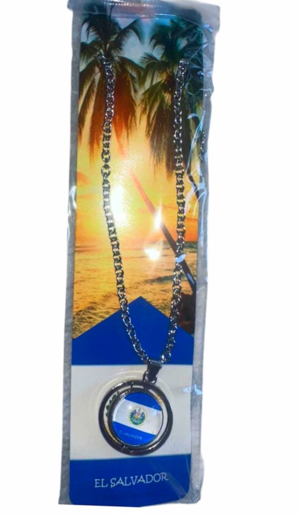 LINDO COLLAR CON DISEÑO REDONDO DE EL SALVADOR (1 PC)